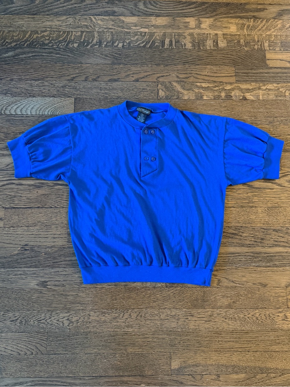 gotham 80s puffed sleeve henley top